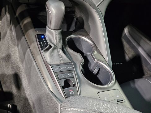 Used 2023 Toyota Camry XSE w/ Cold Weather Package FWD image 32