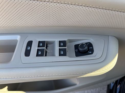 New 2026 Volkswagen Atlas SEL Premium R-Line image 21