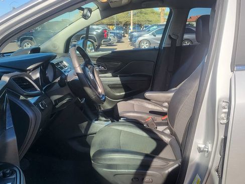 Used 2015 Buick Encore FWD image 24