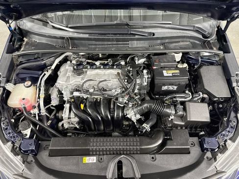 Certified 2021 Toyota Corolla LE FWD image 29