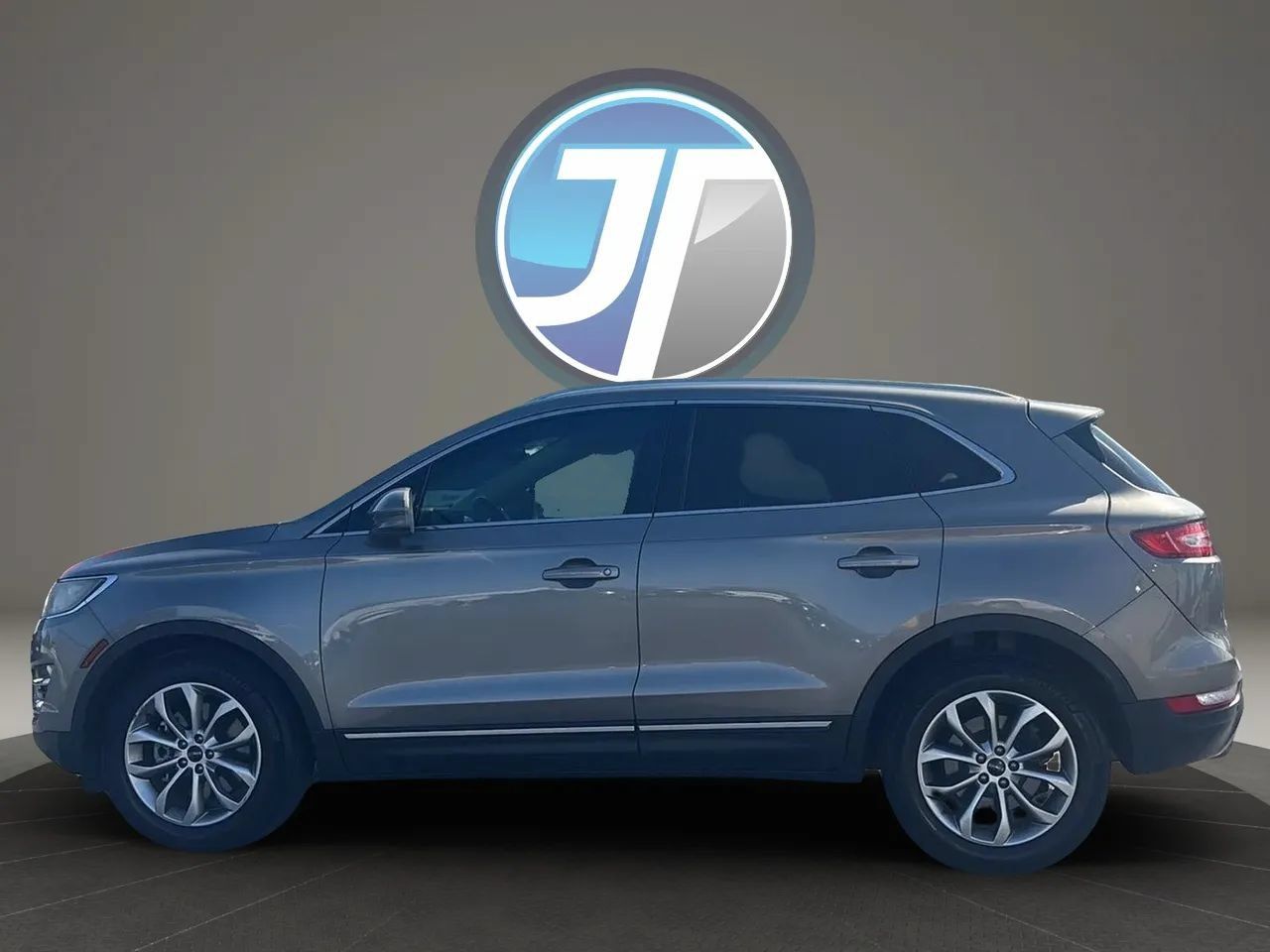 Used 2017 Lincoln MKC Select w/ Select Plus Package FWD image 25