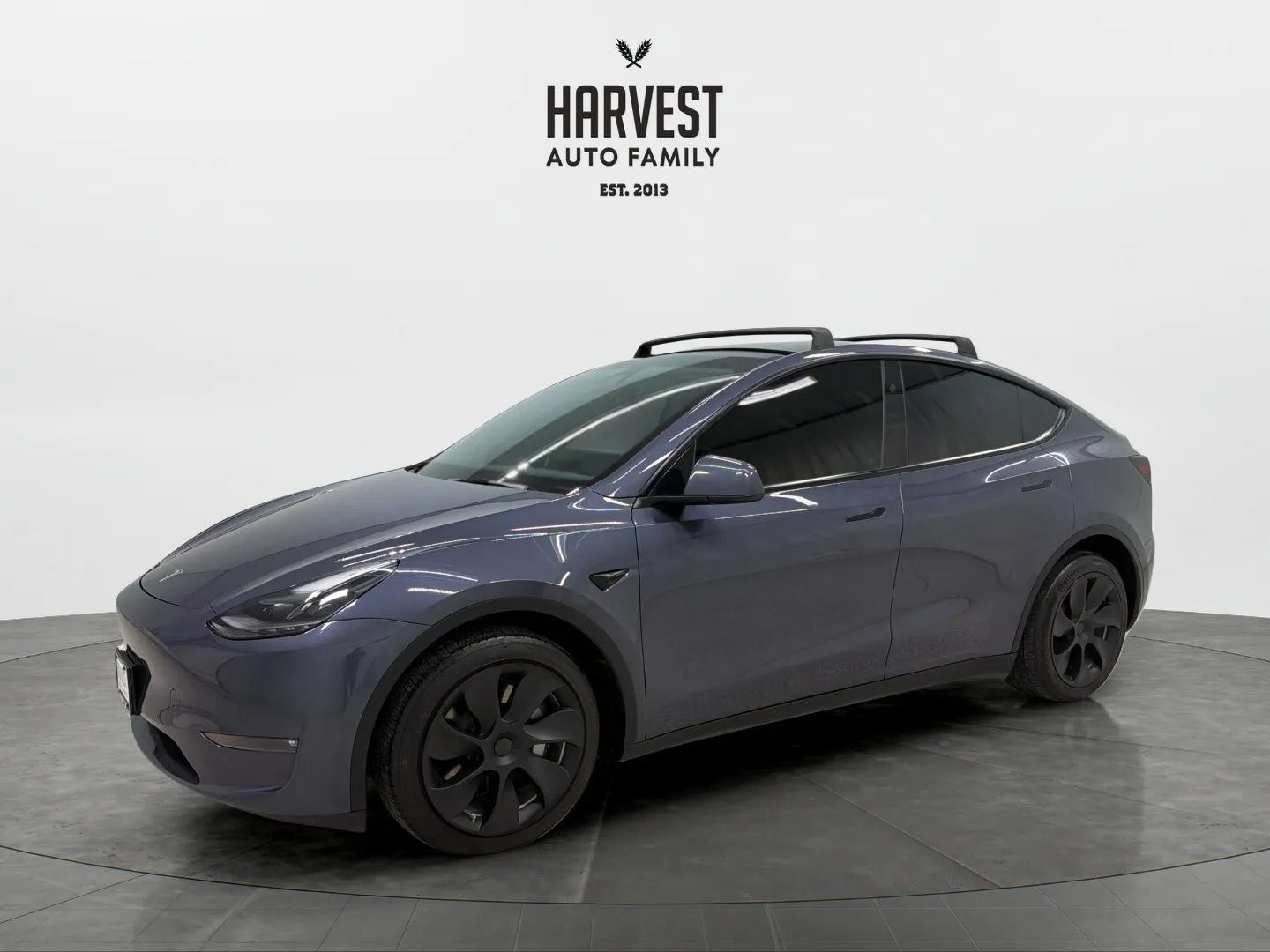 Used 2023 Tesla Model Y Long Range AWD/4WD image 1