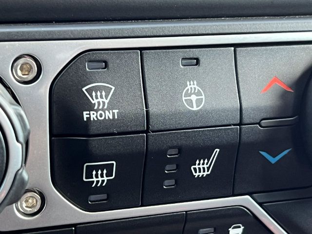 Used 2023 Jeep Gladiator Sport AWD/4WD image 31