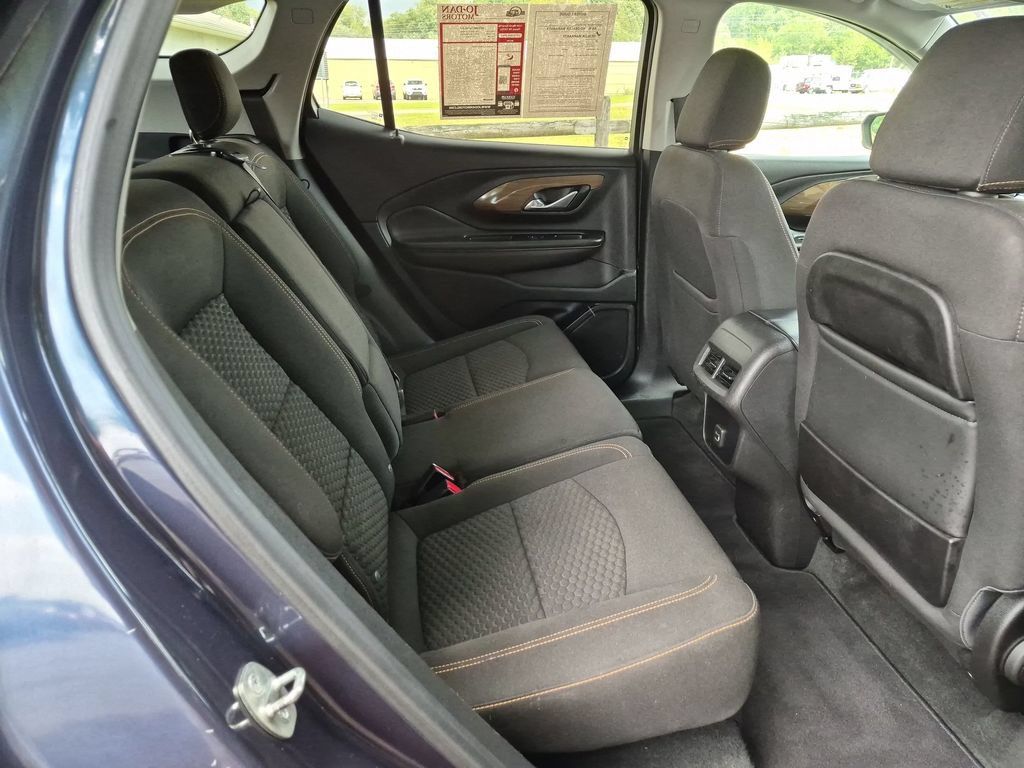 Used 2018 GMC Terrain SLE w/ Driver Convenience Package AWD/4WD image 34