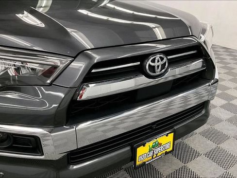 Used 2023 Toyota 4Runner Limited AWD/4WD image 32