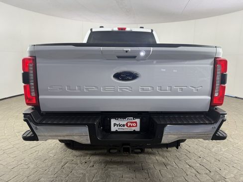 Certified 2025 Ford F250 Lariat AWD/4WD image 7