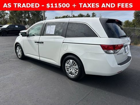 Used 2016 Honda Odyssey LX image 4