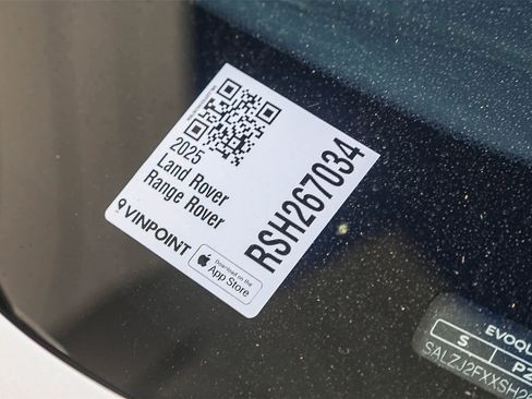 Certified 2025 Land Rover Range Rover Evoque S image 26