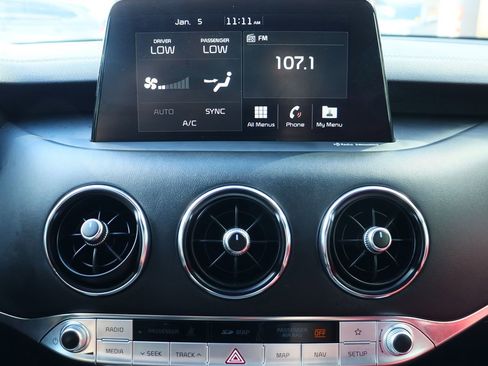 Used 2019 Kia Stinger GT2 image 51