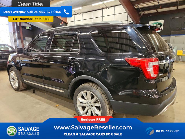 Used 2016 Ford Explorer XLT w/ Equipment Group 202A AWD/4WD image 3