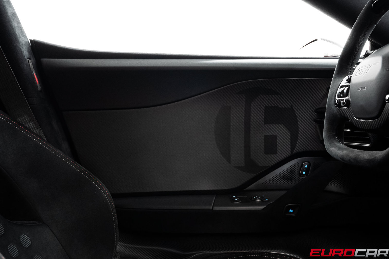 Used 2022 Ford GT Heritage Edition RWD image 41