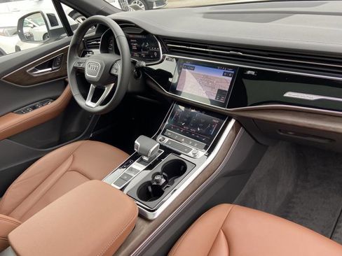 Used 2025 Audi Q7 2.0T Premium Plus w/ Premium Plus Package image 26