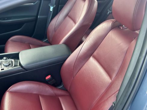 Used 2024 MAZDA MAZDA3 s image 29