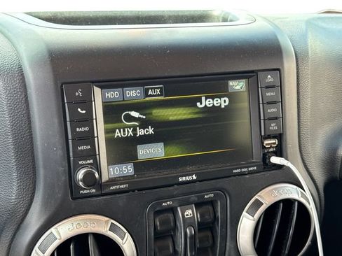 Used 2013 Jeep Wrangler Unlimited Sahara w/ Trailer Tow Group AWD/4WD image 11