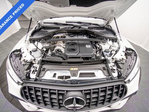 Used 2025 Mercedes-Benz GLC 43 AMG 4MATIC image 39
