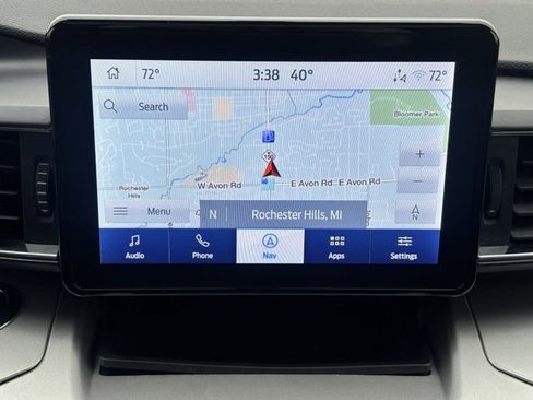 Used 2022 Ford Explorer XLT w/ Equipment Group 202A image 25