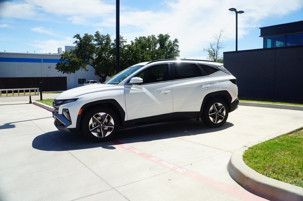 New 2026 Hyundai Tucson SEL FWD image 4