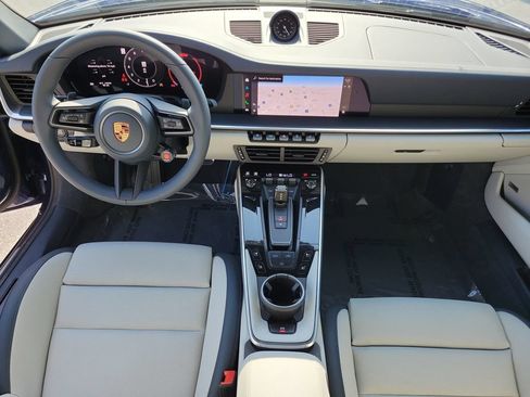 Used 2026 Porsche 911 Carrera RWD image 19