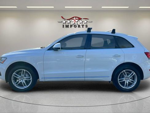 Used 2017 Audi Q5 2.0T Premium Plus w/ Technology Package image 2