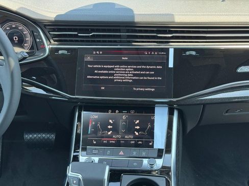 New 2025 Audi Q8 Premium image 8
