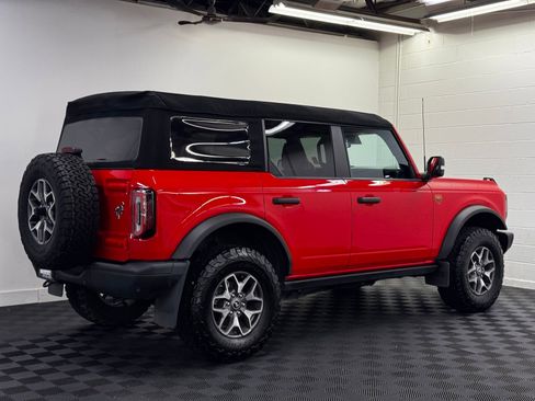Used 2023 Ford Bronco Badlands AWD/4WD image 2