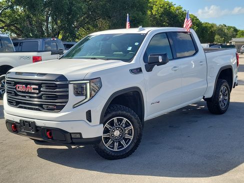 Used 2025 GMC Sierra 1500 AT4 AWD/4WD image 1
