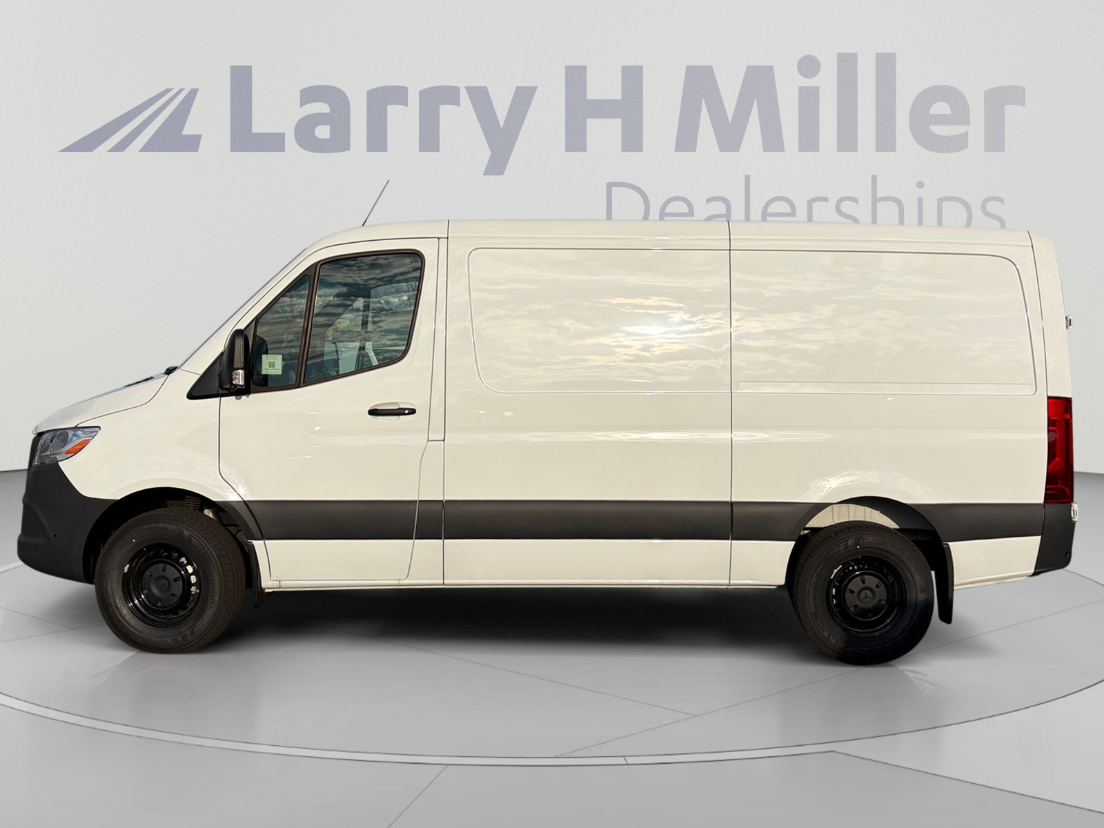 New 2026 Mercedes-Benz Sprinter 2500 image 2