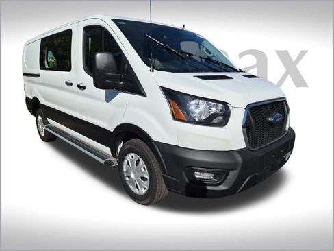 Certified 2024 Ford Transit 250 Low Roof w/ Exterior Upgrade Package image 35