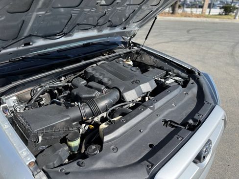 Used 2018 Toyota 4Runner SR5 image 27