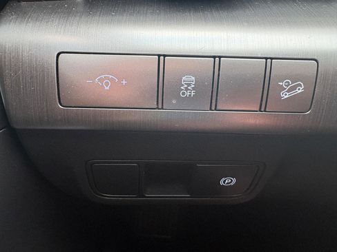 Used 2024 Hyundai Kona SEL FWD image 31