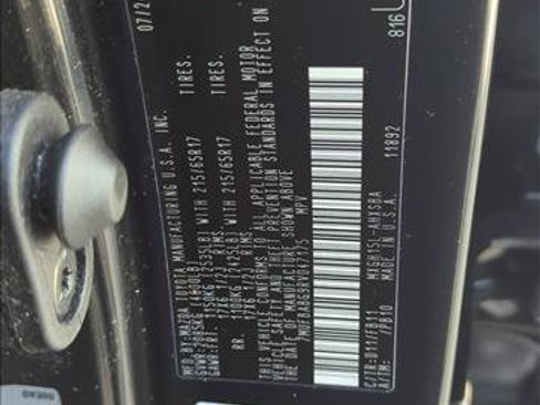 Certified 2024 Toyota Corolla Cross AWD Hybrid image 27