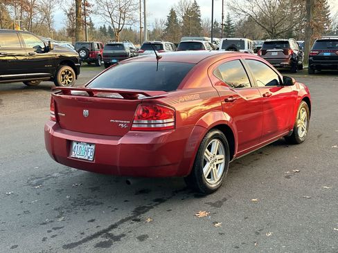 Used 2010 Dodge Avenger R/T image 5