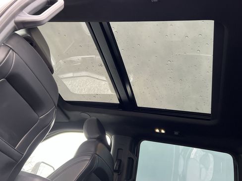 Used 2025 Ford F350 Platinum image 22