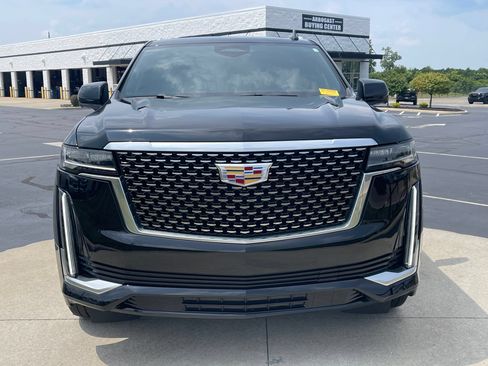 Used 2024 Cadillac Escalade ESV Premium Luxury w/ Performance Package AWD/4WD image 2