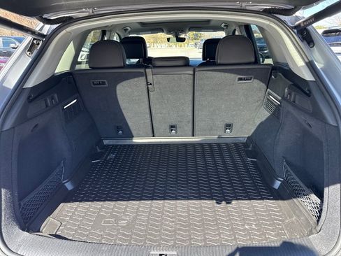 Used 2022 Audi Q5 2.0T Premium Plus w/ Premium Plus Package image 9