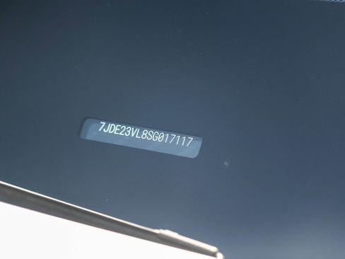 New 2025 Volvo EX90 Ultra image 31