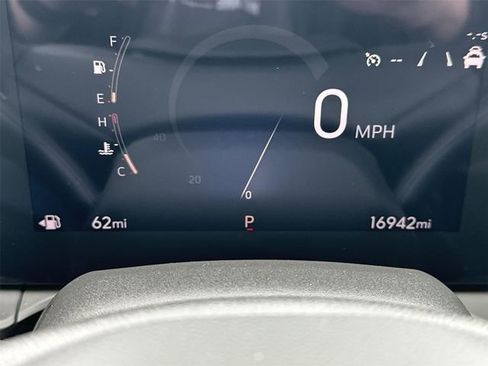 Certified 2025 Buick Envista Sport Touring FWD image 11