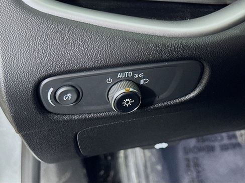 Used 2024 Chevrolet Malibu LT image 21