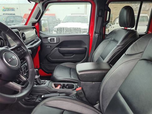 Used 2019 Jeep Wrangler Unlimited Sport S image 13