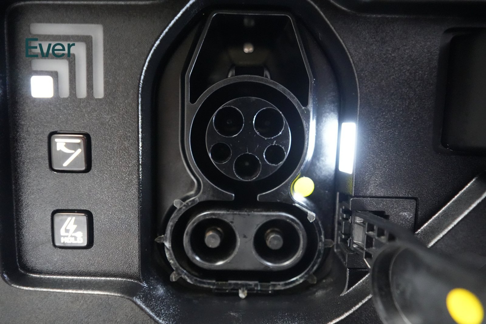 Used 2024 Kia EV9 Light Long Range RWD image 10
