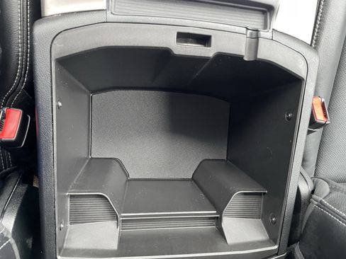 Used 2018 RAM 1500 Laramie w/ Convenience Group AWD/4WD image 26