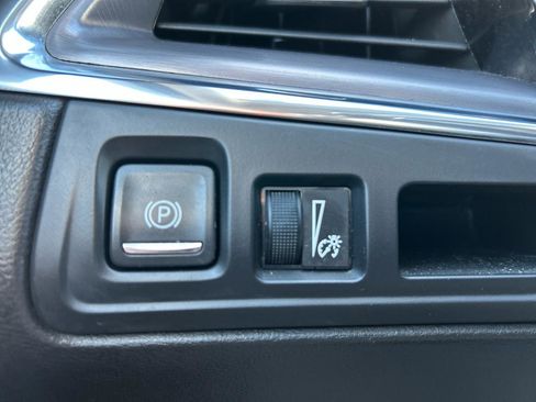 Used 2019 Cadillac XT5 Luxury image 11