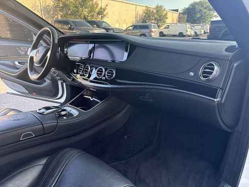 Used 2015 Mercedes-Benz S 65 AMG Sedan image 37