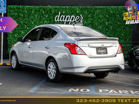 Used 2018 Nissan Versa SV FWD image 8