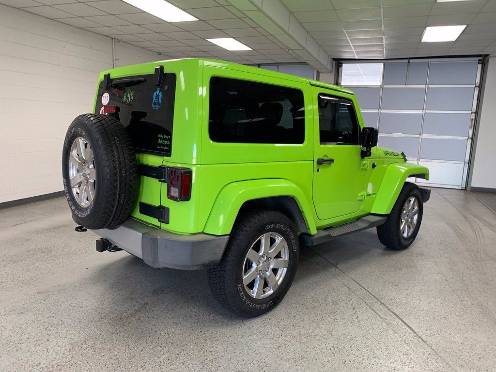 Used 2012 Jeep Wrangler Sahara w/ Connectivity Group AWD/4WD image 4