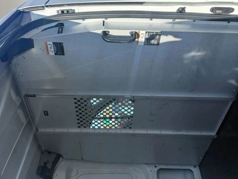 Used 2019 Ford Transit 250 148 Medium Roof image 32