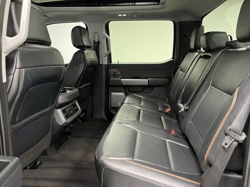 Used 2025 Ford F350 Lariat w/ Black Appearance Package AWD/4WD image 42