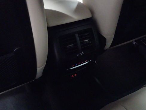 Used 2023 BMW X3 M40i w/ Premium Package image 11