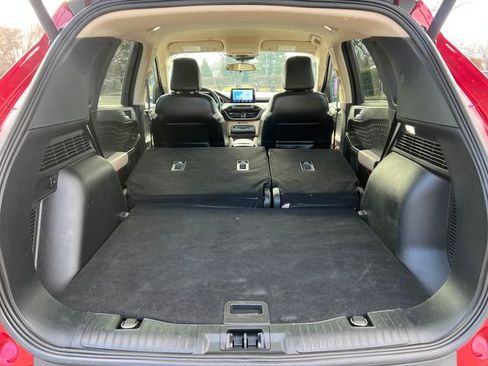 Used 2020 Ford Escape SEL image 29