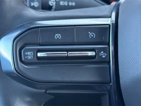 Used 2023 GMC Canyon AT4 w/ AT4 Premium Package image 37